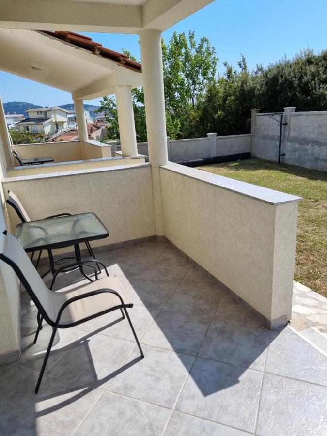 Apartmani Ani Bar Buitenkant foto