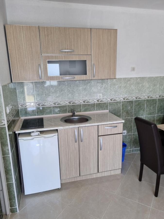 Apartmani Ani Bar Buitenkant foto