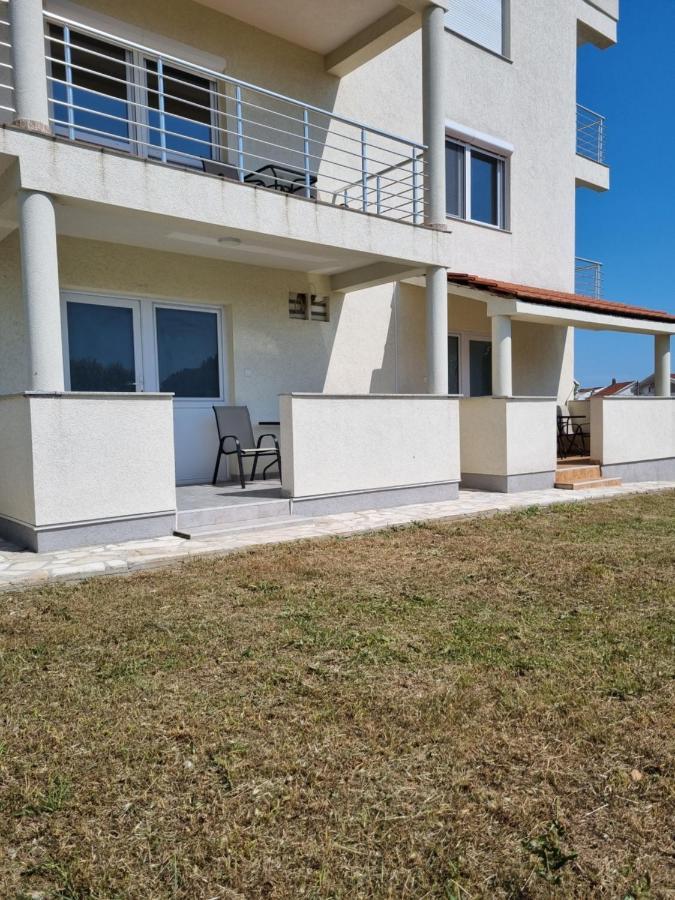 Apartmani Ani Bar Buitenkant foto