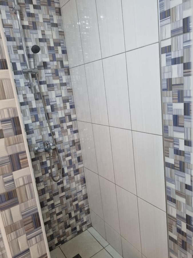 Apartmani Ani Bar Buitenkant foto