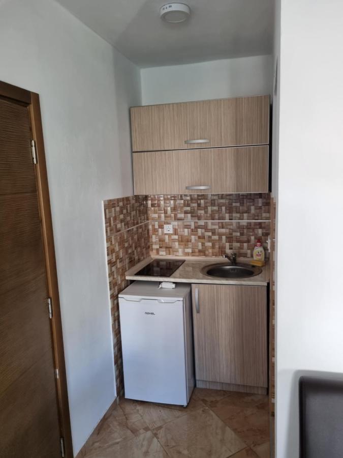 Apartmani Ani Bar Buitenkant foto