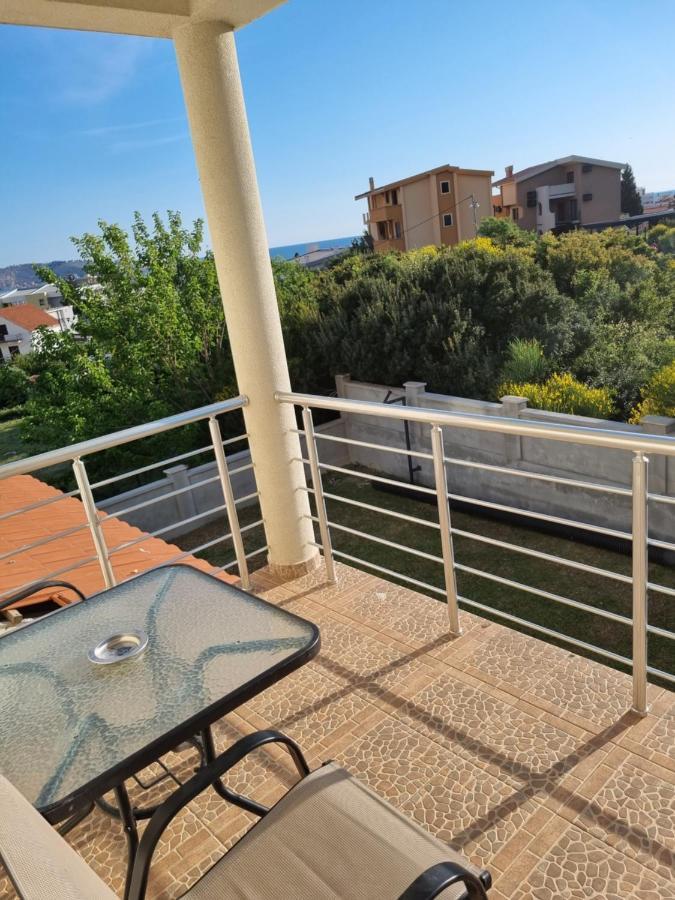 Apartmani Ani Bar Buitenkant foto